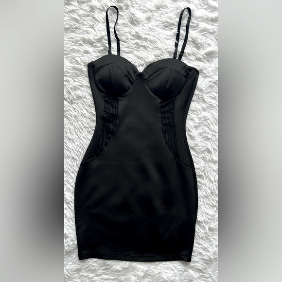 Forever 21 Black Bodycon Mini Dress Sweetheart Neckline - Picture 1 of 9